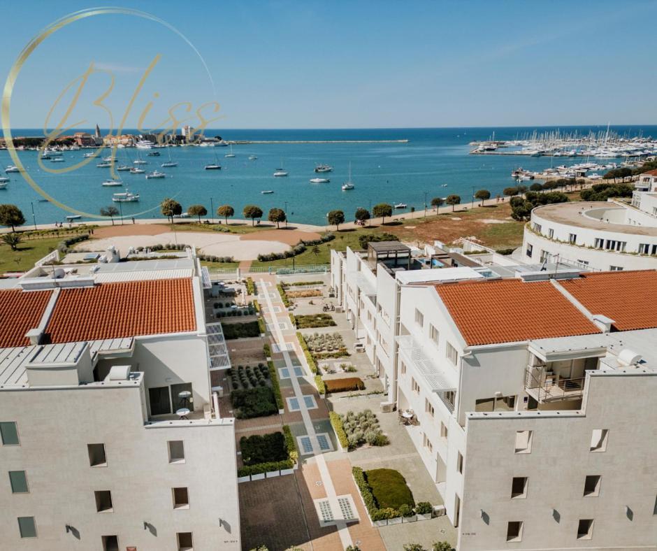 Supreme Apartment Bliss Умаг Экстерьер фото