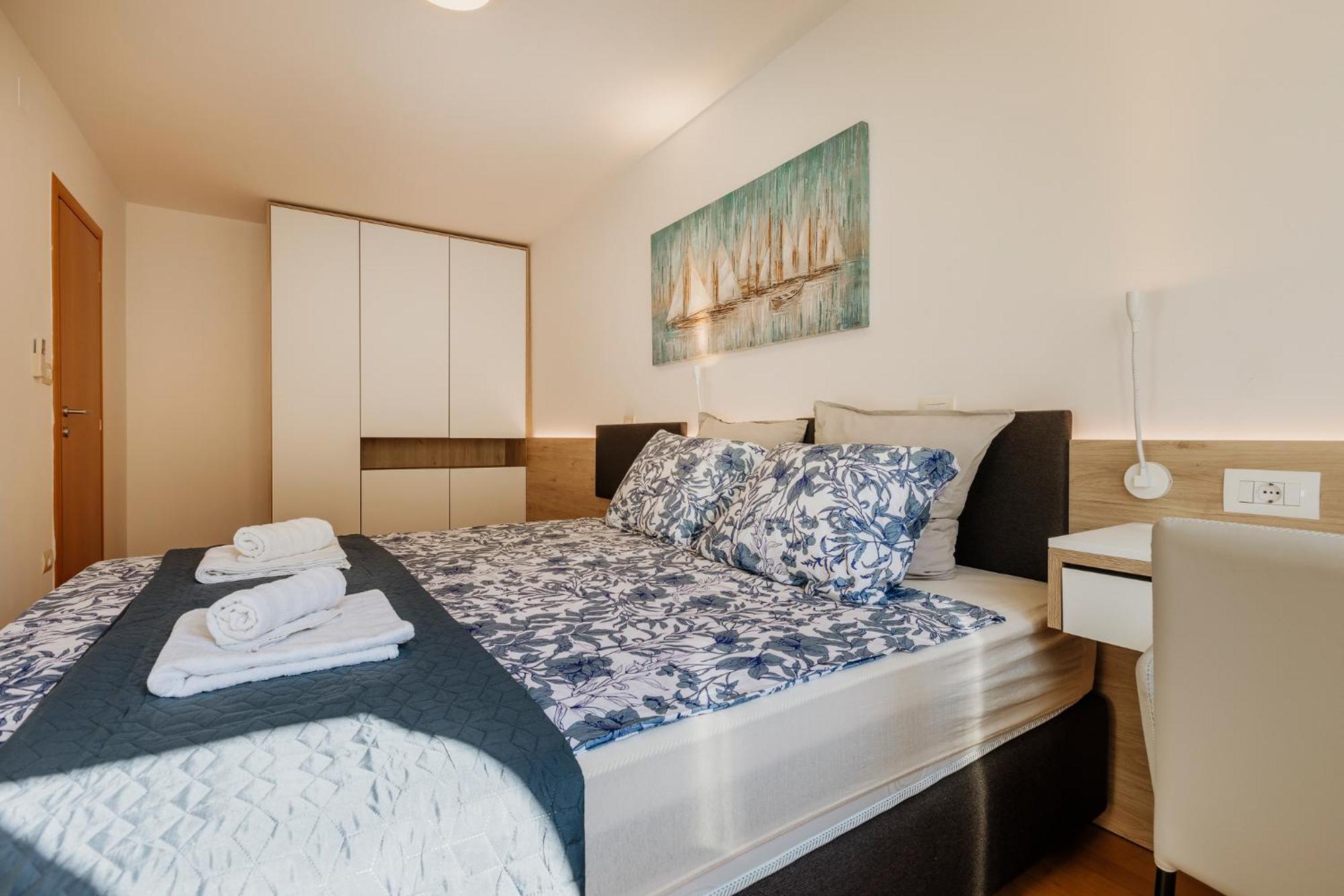 Supreme Apartment Bliss Умаг Экстерьер фото